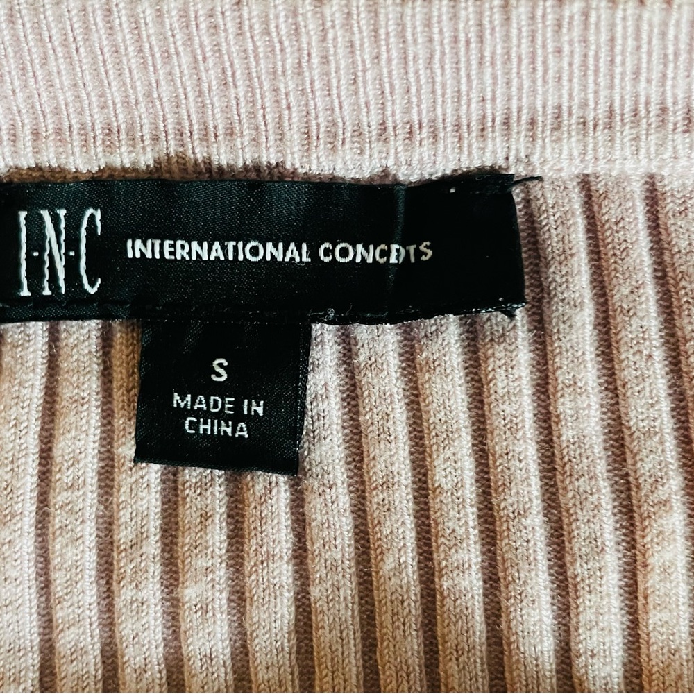 INC International Concepts  Dusty Pink V-Neck Sweater - Picture 4 of 6